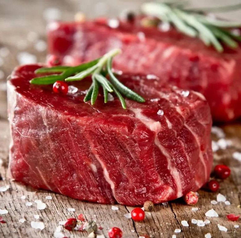 Мясо для собак – купить в Санкт-Петербурге, цена 35 руб., дата ...