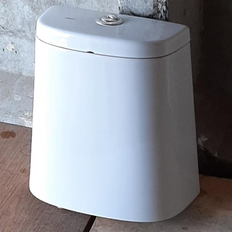 Бачок унитаза – купить в Екатеринбурге, цена 700 руб., продано 30 июня ...