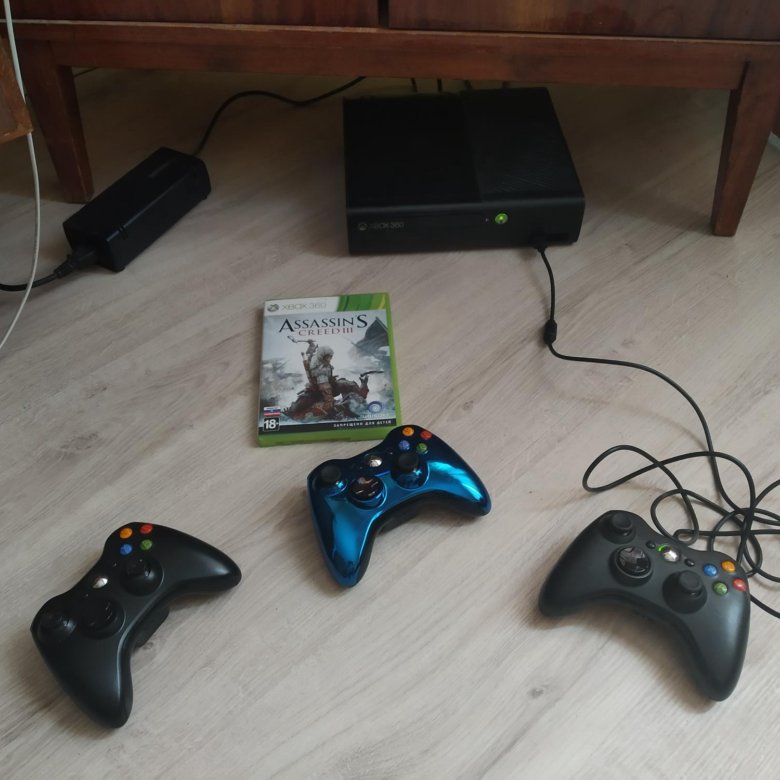 Xbox 360 e – купить в Москве, цена 8 000 руб., истекает завтра в 12:02 ...