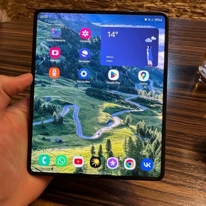 Samsung Galaxy Z Fold 3 – купить в Юрге, цена 45 000 руб., дата ...