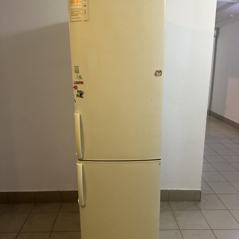 Продам холодильник LG – купить в Владивостоке, цена 9 000 руб., дата ...