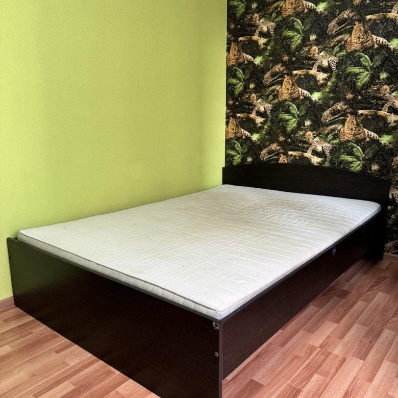 Кровать с матрасом IKEA 140х200 – купить в Екатеринбурге, цена 4 000 ...
