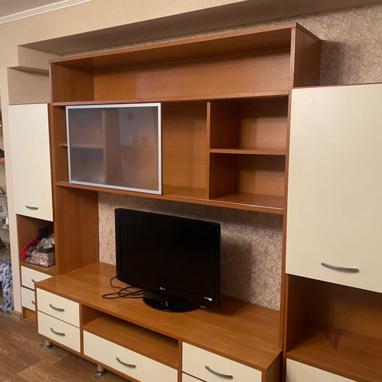 Стенка в гостиную – купить в Екатеринбурге, цена 3 500 руб., дата ...