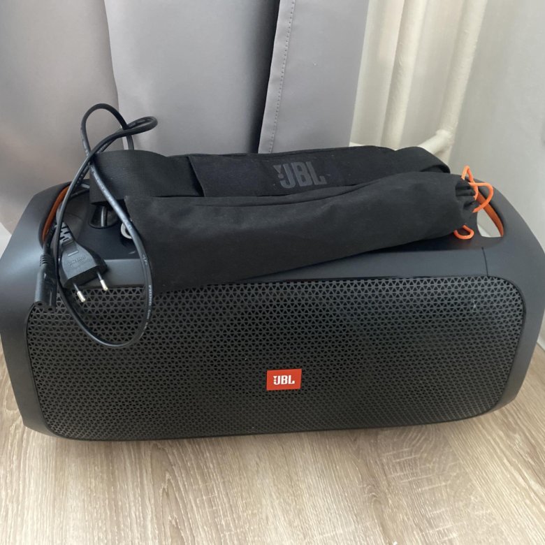 Jbl колонка с микрофоном оригинал – купить в Видном, цена 23 500 руб ...