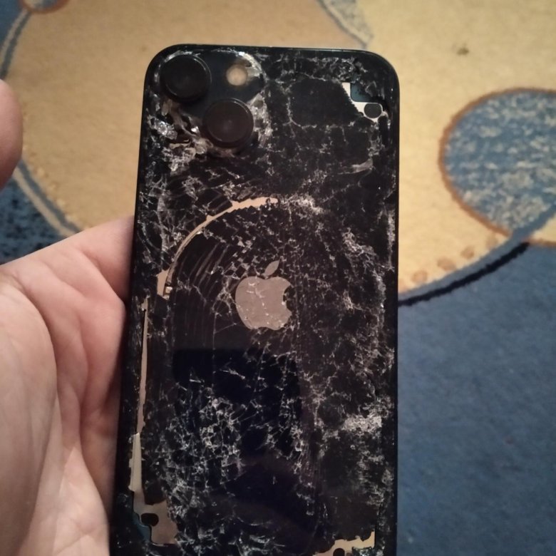 iPhone 13 – купить в Красном Ткаче, цена 10 000 руб., дата размещения ...