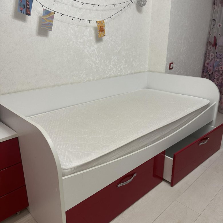 Продам кровать – купить в Вологде, цена 15 000 руб., дата размещения ...