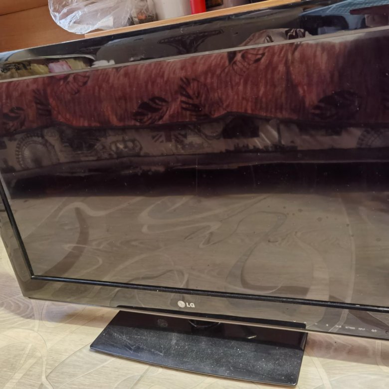 Телевизор LG диагональ 80 см. Не рабочий – купить в Владивостоке ...