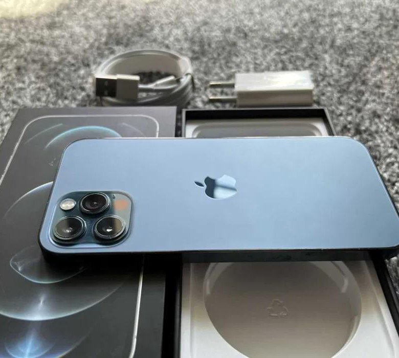 IPhone 12 Pro – купить в Москве, цена 21 000 руб., дата размещения: 19. ...