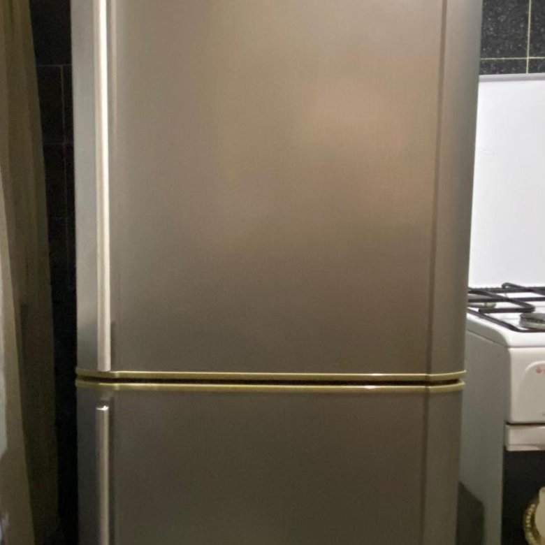 Холодильник Samsung – купить в Орске, цена 14 000 руб., дата размещения ...