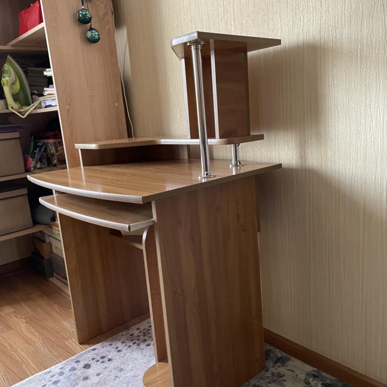 Компьютерный стол – купить в Краснодаре, цена 2 500 руб., дата ...